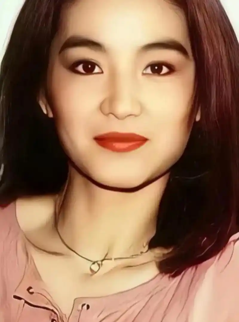 李敖评林青霞:"林青霞不说话很美,一说话就露馅,感觉没什么文化.