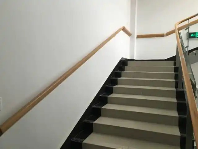 6033楼道防撞扶手