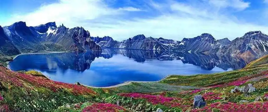 长白山一年四季天池全景美景总汇