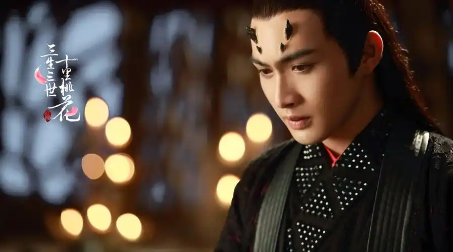 三生三世十里桃花张彬彬 饰 离镜