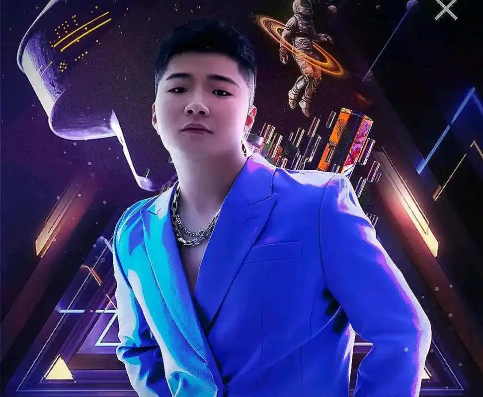 拥粉丝5000万,开演唱会,相貌平平的白小白,凭什么如此牛逼