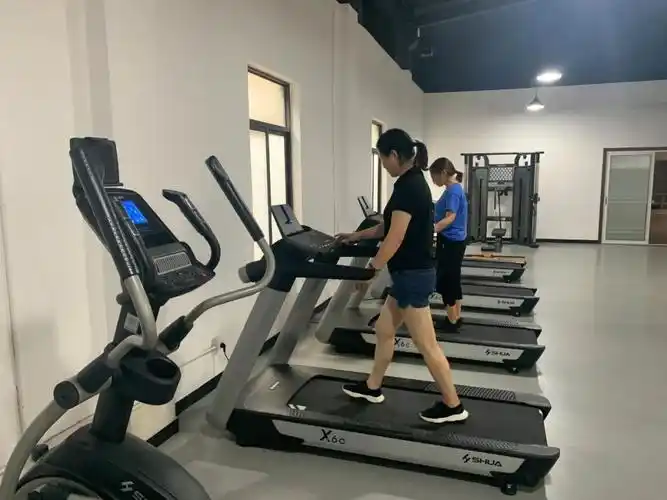 金山乡下头新添了一个健身房,一年仅需360元!