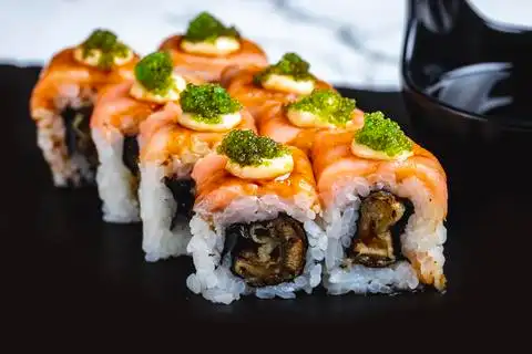 让人想大快朵颐的寿司摄影高清图片