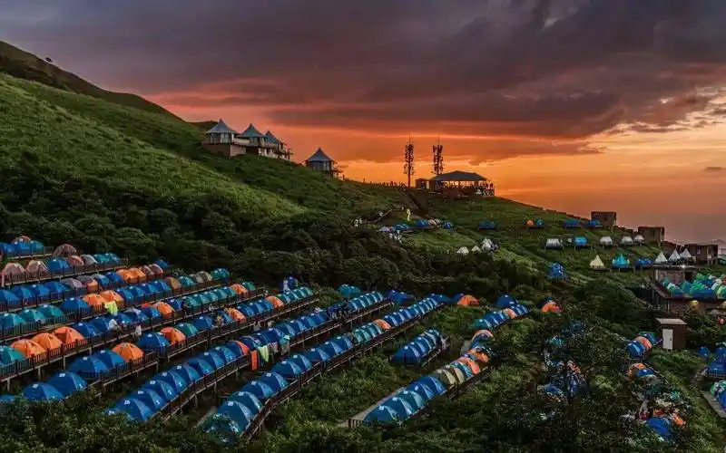 第十六届武功山帐篷季要来了!_活动_星空_篝火