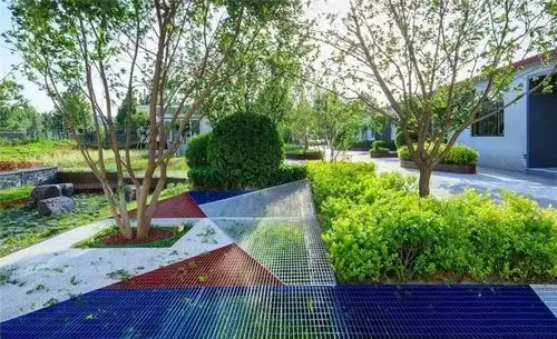 轻松周末 |植物配置 · 雨水花园里的那些植物们