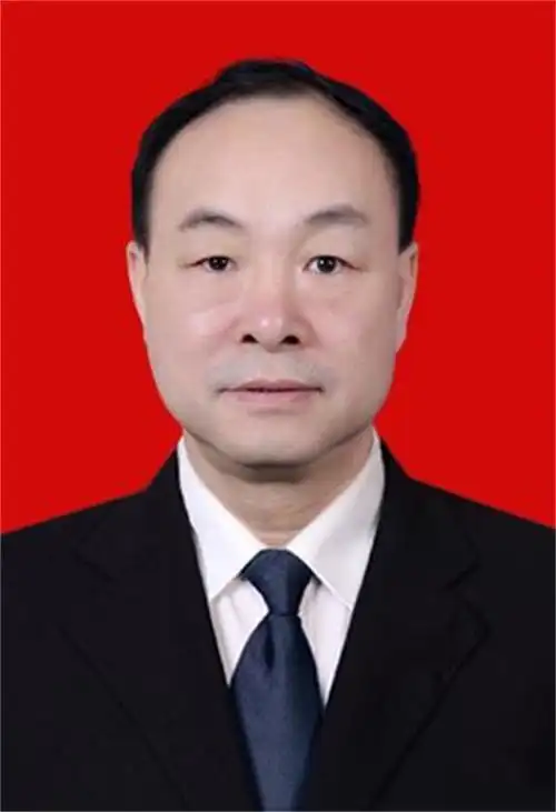 p>李文杰,男,1972年9月生,山西省 a target="_blank" href="/item