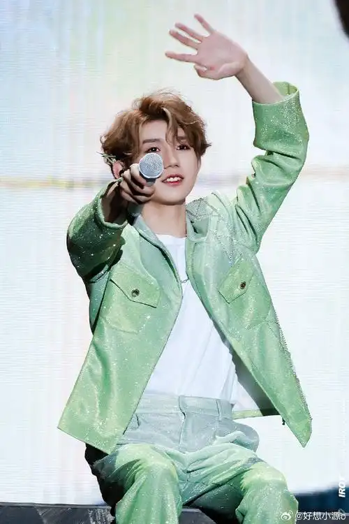 王源23岁且放青山远##王源1108二十三岁生日快乐