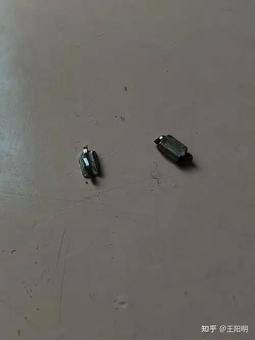 37岁割包皮记录吻合器钛钉