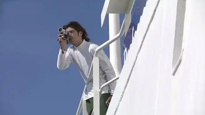 不如来看看赏心悦目的金城武吧.