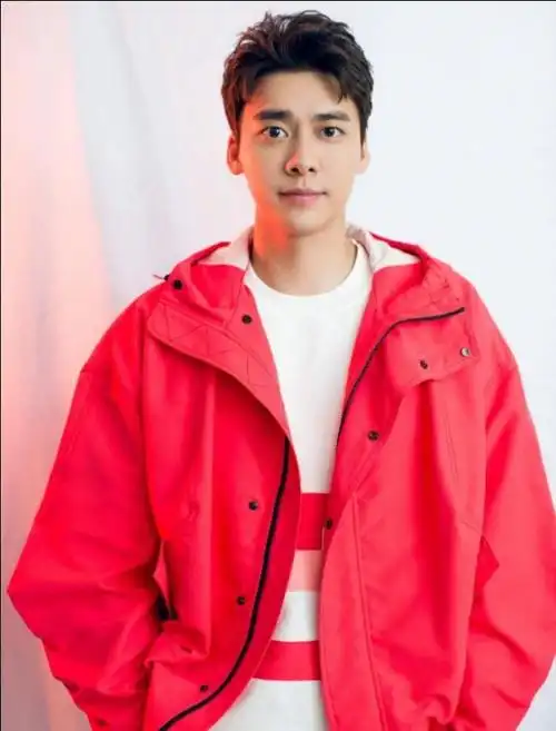 李易峰和刘亦菲正在热恋中?两人粉丝称:这玩笑开大了