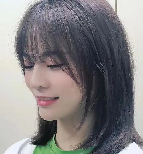 法式刘海剪多长好看 你和女神就差一个刘海