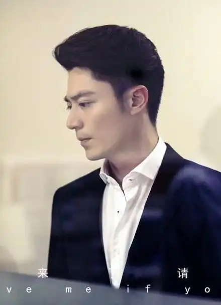 《他来了请闭眼》霍建华剧照-饰演高冷男神薄靳言