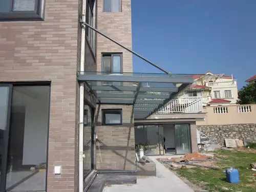 钢结构玻璃雨棚