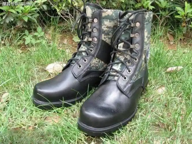 中国的军用作战靴变迁史_鞋底_鞋帮_部队