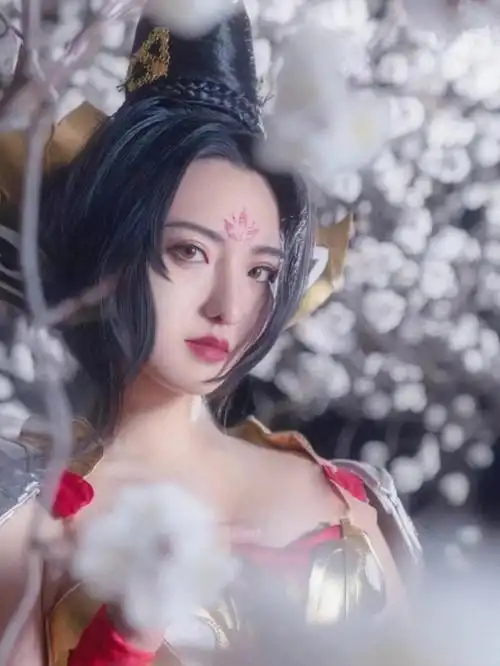 武则天cos朕很中意你