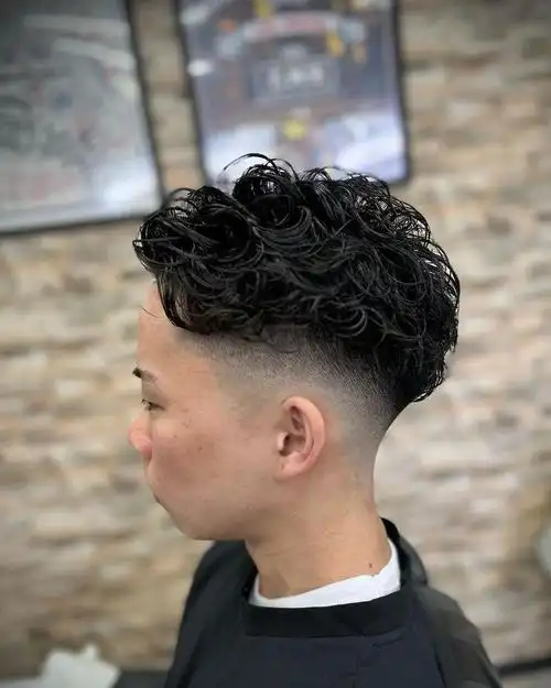 简单时尚还有派头|脸型|寸头|纹理烫|大背头|飞机头|男士发型_网易