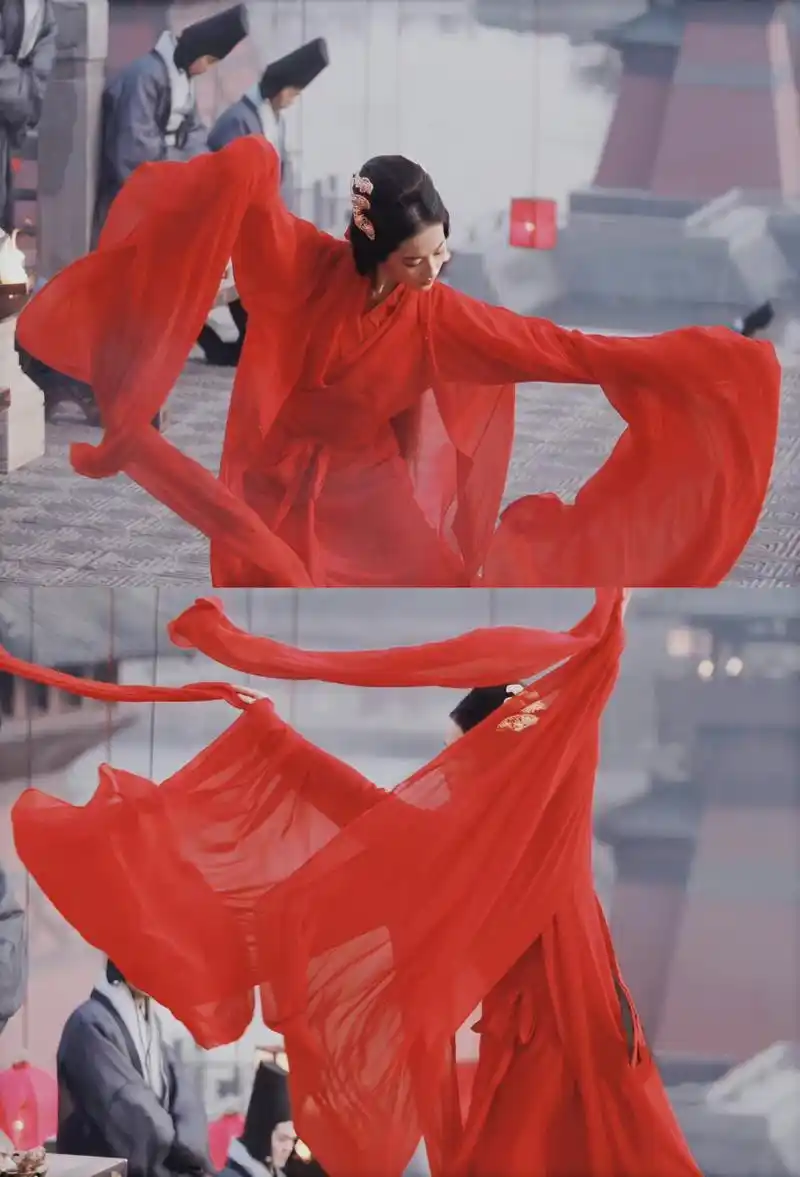 刘亦菲 刘亦菲红衣战神!哪个造型最让你怦然心动?@刘亦菲