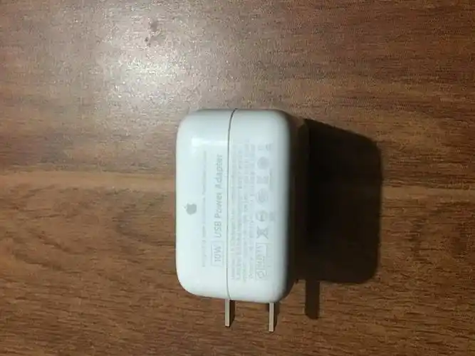 苹果充电器