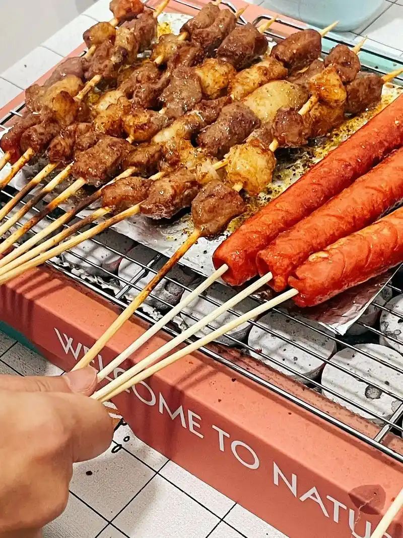 终于不用因为洗烧烤架麻烦而烦恼啦!#图文伙伴计划 #在家烤串 - 抖音