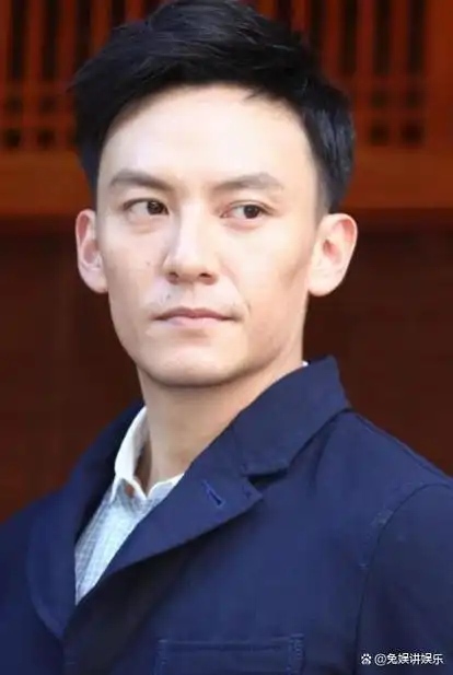 张翰亮相一脸胡渣太憔悴!果然,男神最后的归宿,是"赵本山"