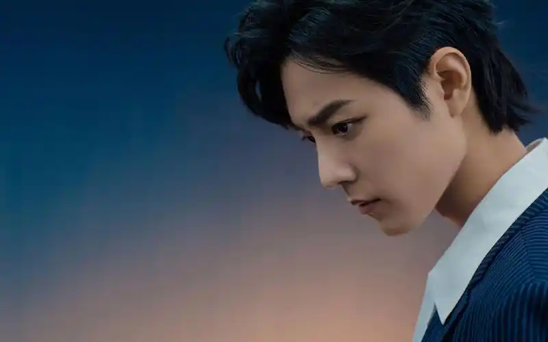 肖战条纹西装帅气写真桌面壁纸_大陆明星_壁纸下载_美桌网