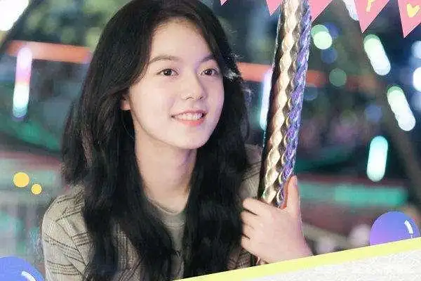 赵今麦饰演夏淼淼