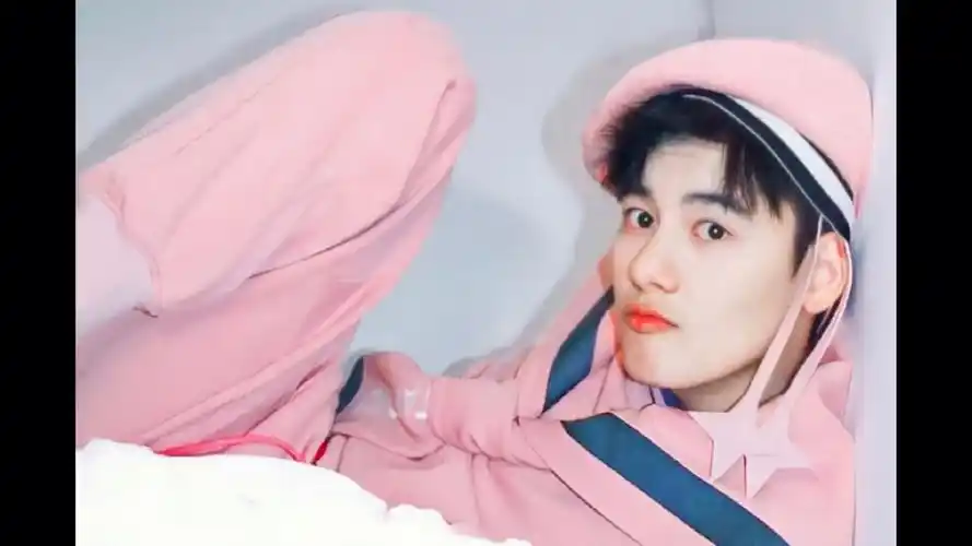 【胡先煦】安利帅小伙的第一天