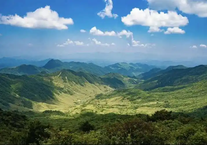铁匠山 皖浙天脊线 皖南武功山 穿越瀑布群,徒步高山草甸