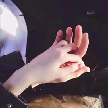 手的情侣头像手控一对携手你我白头偕老