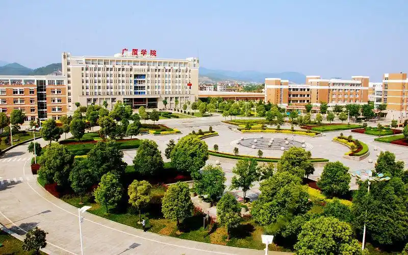 为什么广院那么受欢迎这些事你必须知道