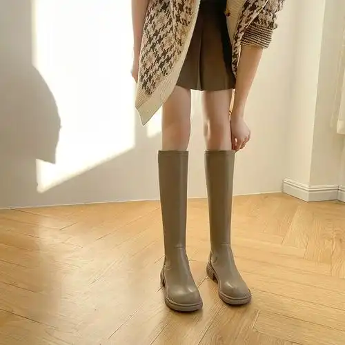 秋冬加宽大筒围女靴加肥粗筒围长筒靴胖mm粗腿长靴奶茶色牛仔骑士