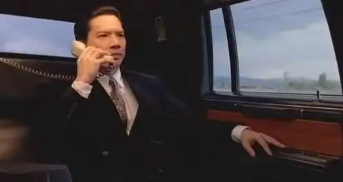 其实,一开始向华强没有想做电影公司的打算,因为自己拍摄的几部电影都