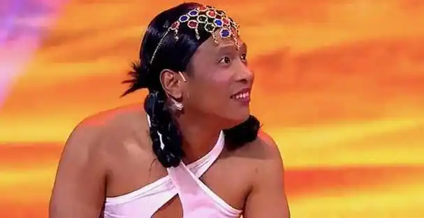 宋小宝演东北二人转完整版(二人转演员出身被赵本山看中) - 千梦