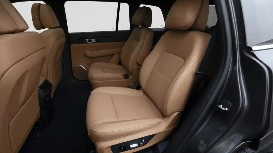 原创2021理想one新款车型上市搭双征程3芯片