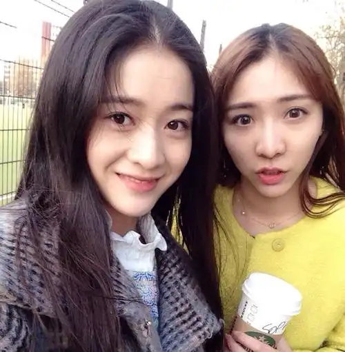 张雪迎的姐姐引发粉丝不满做经纪人不称职