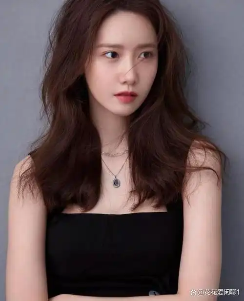 一度令鹿晗痴迷的韩国"第一美女"林允儿,是不是"自然"美女?