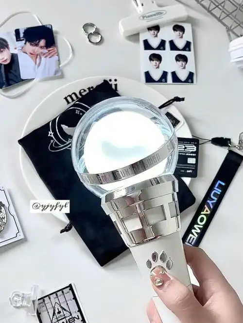 刘耀文  #应援棒  #周边  #ins风