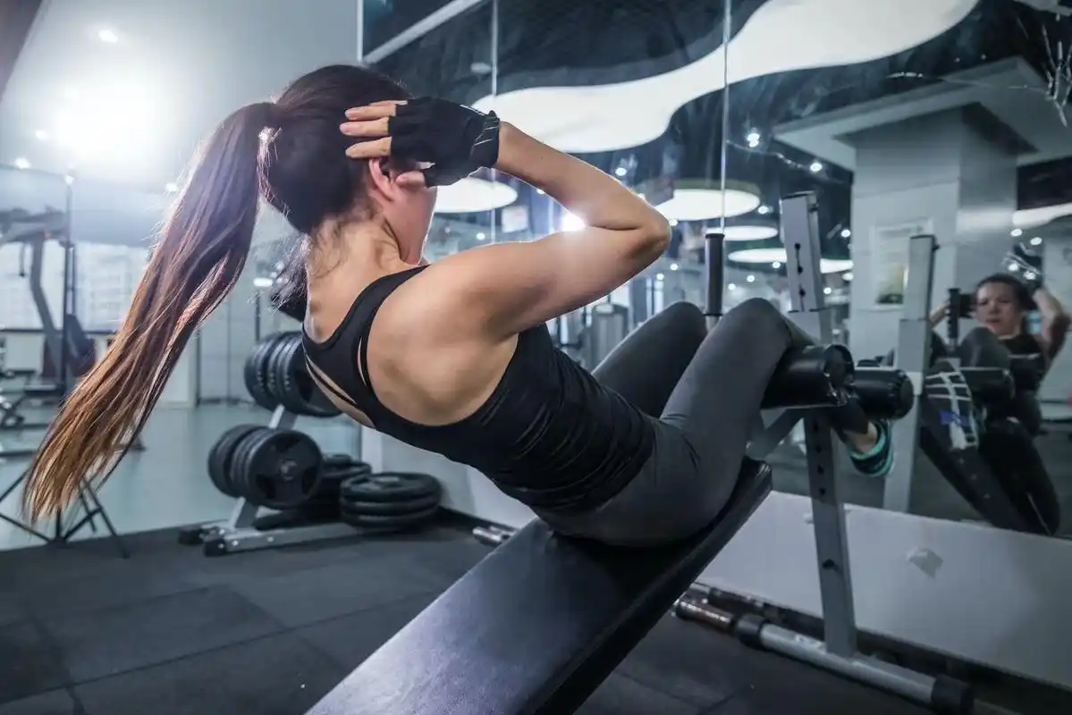 女性健身图景掌控身体意味着什么