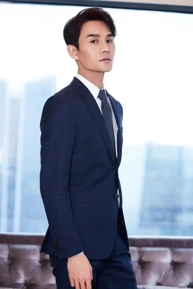 王凯 #西装杀 #始于颜值陷于才华忠于人品 #这该死的魅力 - 抖音