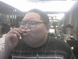 骚猪 pdd 品烟 gif 动图_pdd_动图_gif_品烟_骚猪表情