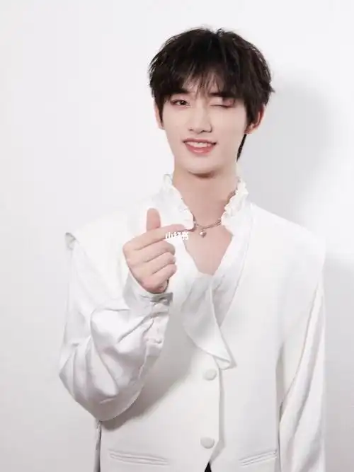 彼方尚有荣光在#神仙颜值  #tnt时代少年团  #丁程鑫