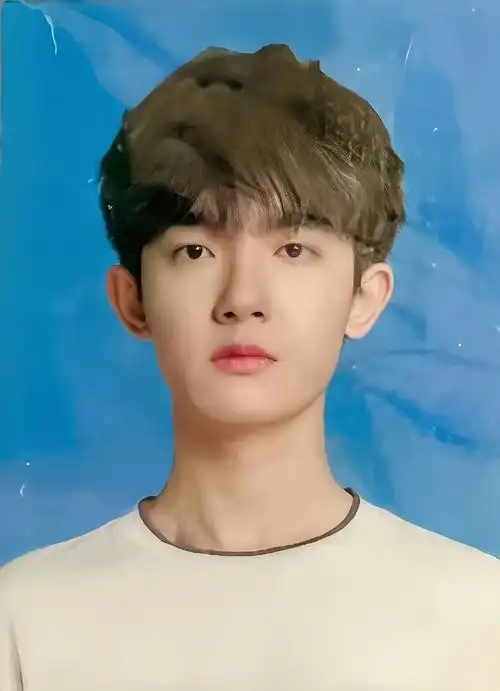 #李明德新综证件照原图直出#