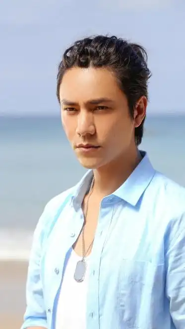 4k手机竖屏分辨率2160x3840陈坤背头壁纸