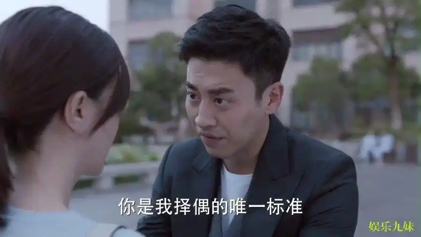 裴音 蒋昱文# #少年派# 蒋昱文大胆的表. 来自娱乐九妹 - 微博