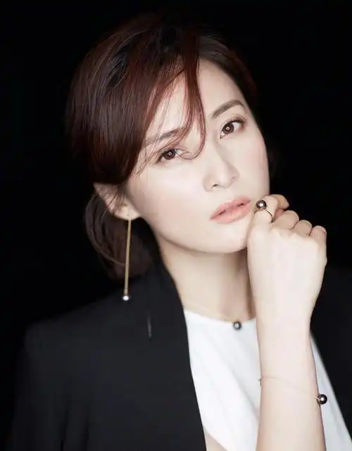 回顾蒋勤勤我这辈子正确的决定就是在43岁高龄为大丈夫生儿子