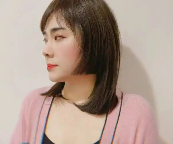 今年最火的发型来了,又美又时尚,你要不要试试_层次_动感_场合