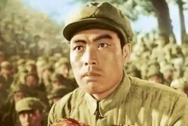 记得《英雄儿女》王成排排长赵国瑞吗?演戏不多,51岁去世太可惜