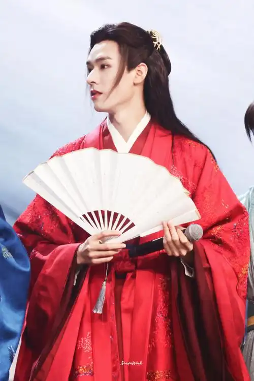 山河令演唱会#3836383736313639红衣潋滟@龚俊