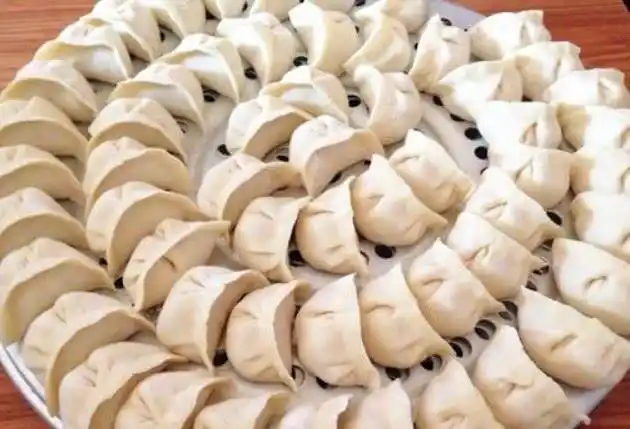 山西方言管"饺子"叫什么?听起来很奇怪,外地人听不懂