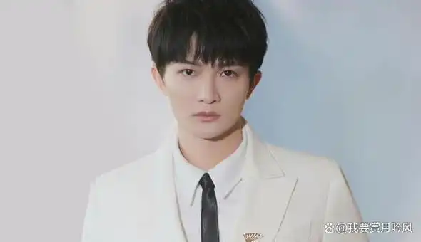 知名音乐人评价周深只会飙高音唱女生的歌缺乏男子气概